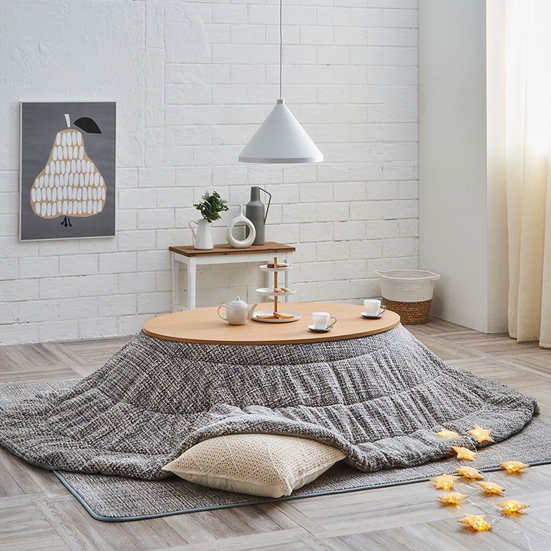 あたたかみのあるカラーを使用したこたつ掛け布団 ノート