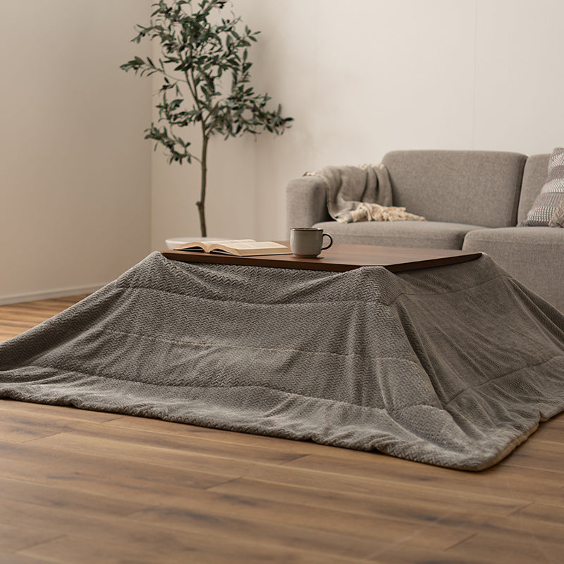 薄掛けこたつ布団 正方形 ずっと触れていたくなるなめらか立体柄 裏面フリースで熱を逃さない