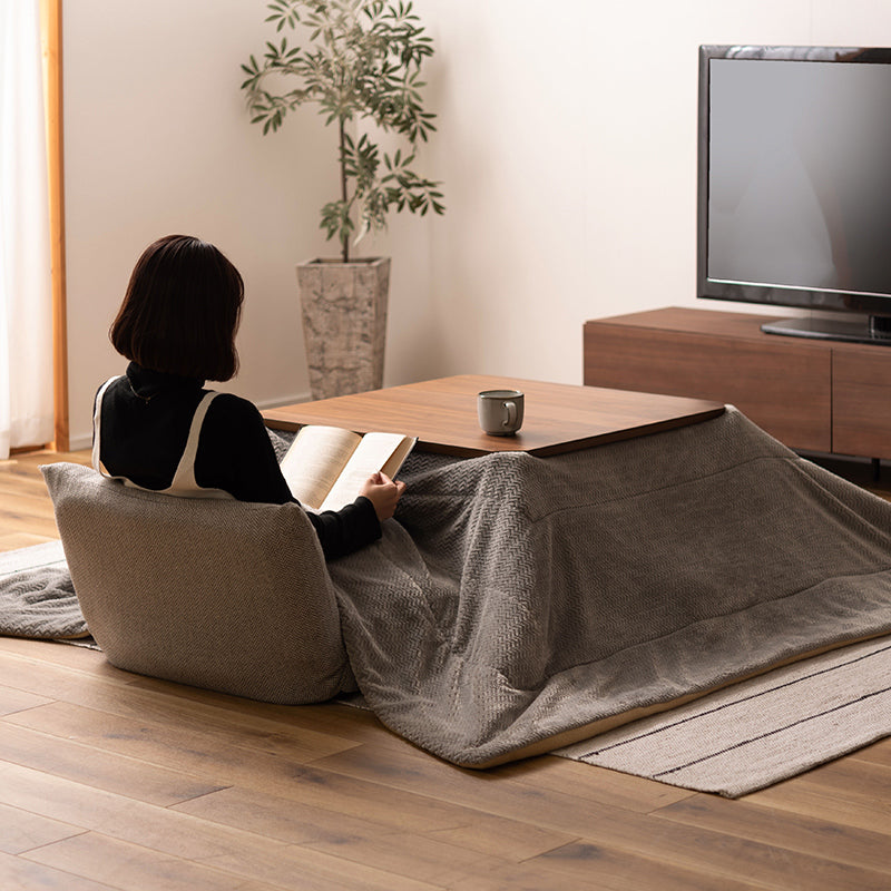 薄掛けこたつ布団 正方形 ずっと触れていたくなるなめらか立体柄 裏面フリースで熱を逃さない