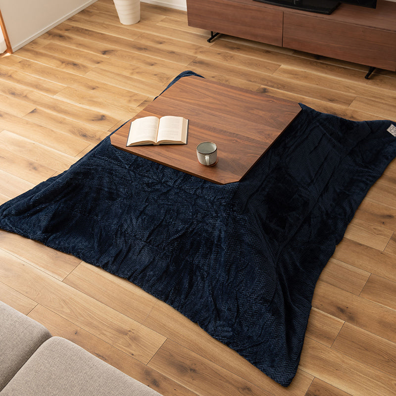 薄掛けこたつ布団 正方形 ずっと触れていたくなるなめらか立体柄 裏面フリースで熱を逃さない