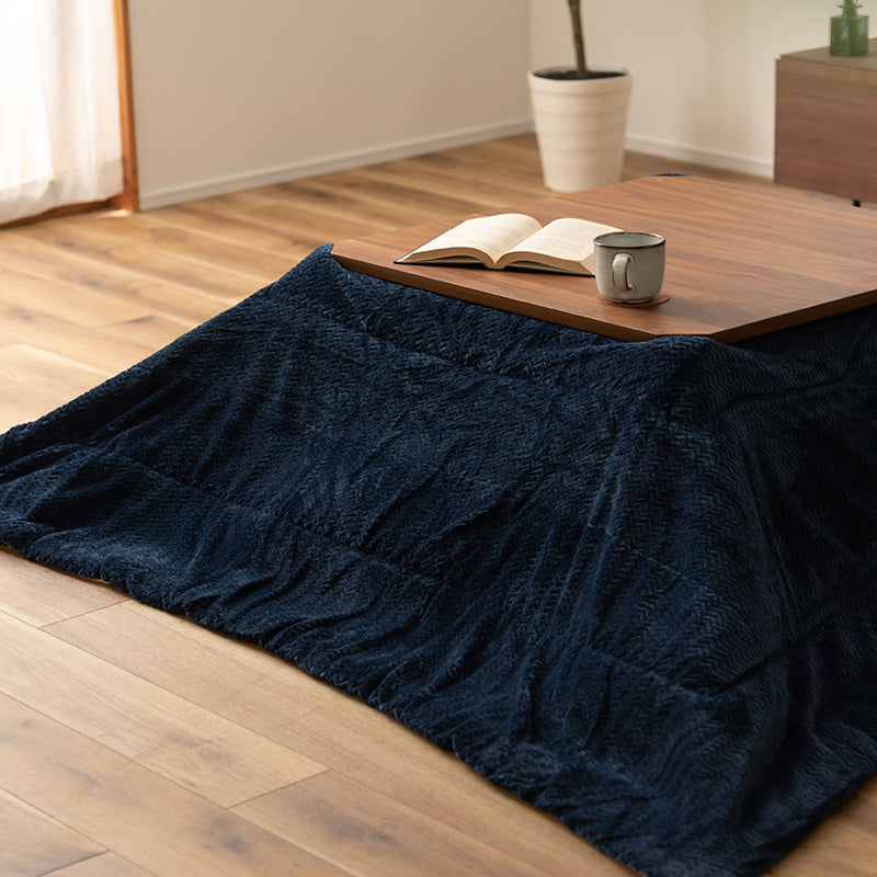 薄掛けこたつ布団 正方形 ずっと触れていたくなるなめらか立体柄 裏面フリースで熱を逃さない