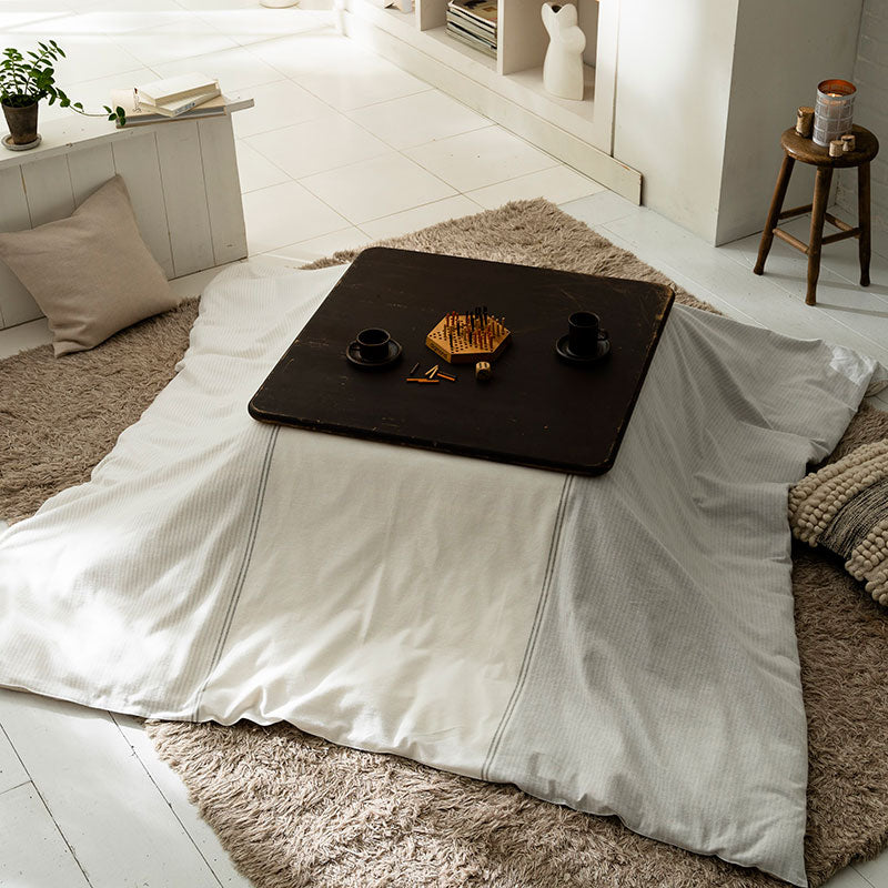 上品なストーン系にブルーが効いた先染めフランネルボーダーこたつ布団カバー レヴィ【Fab the Home】