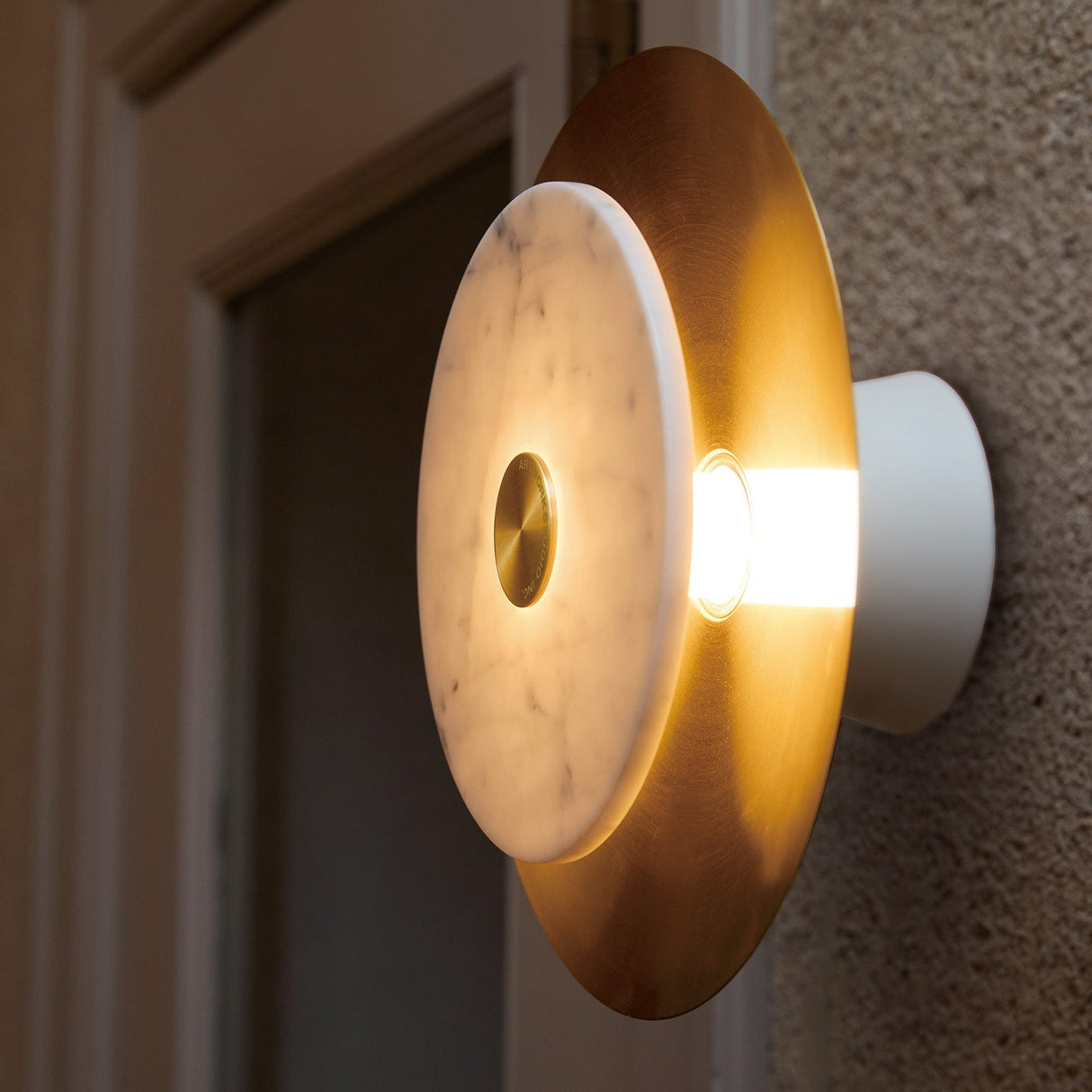 ウォールライト Eclipse marble LED-wall light