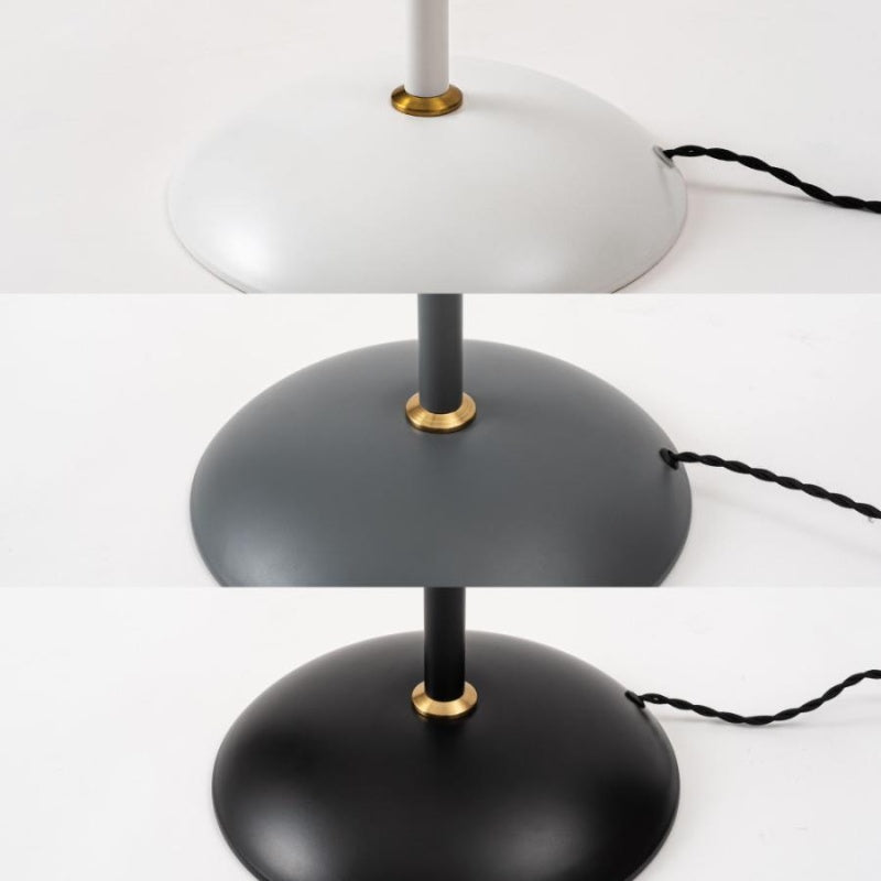 フロアライト 調整自在のシェードで手元も空間も美しく照らす照明