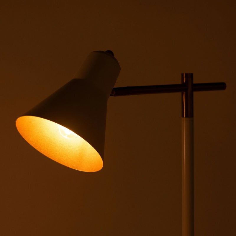 テーブルライト シンプルモダンなデザインで空間をおしゃれに演出