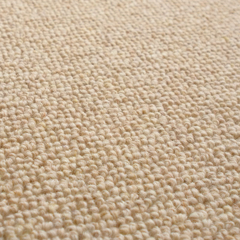 【オーダーカーペット】ウールでありながらリーズナブル、不規則な並びのパイルが穏やかな印象のカーペット