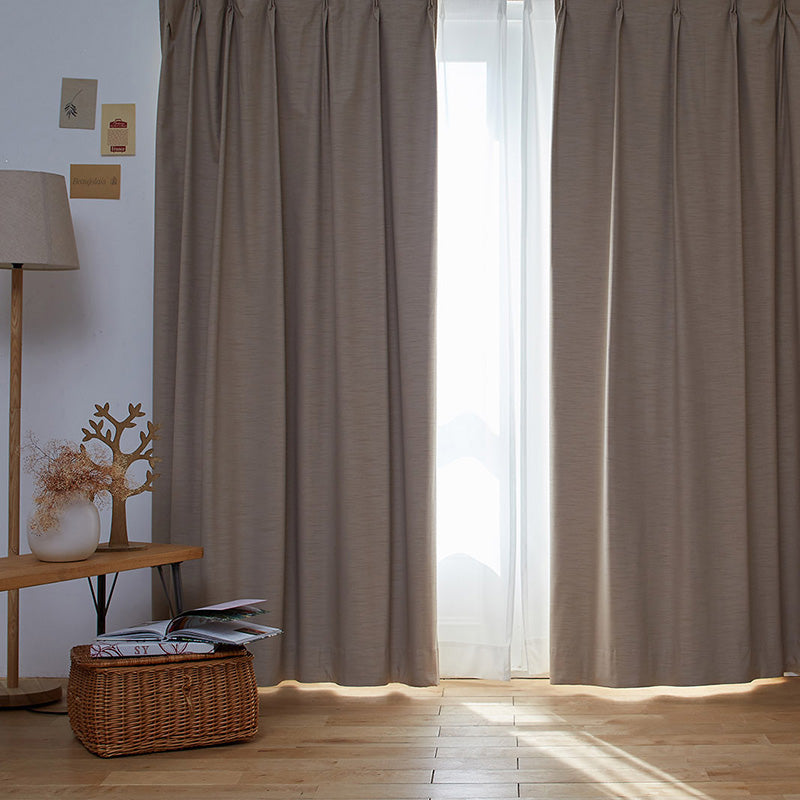 【サイズオーダー】織柄の表情が美しいシャンタン生地に遮音性・遮光性の機能を持たせたカーテン 1枚入り