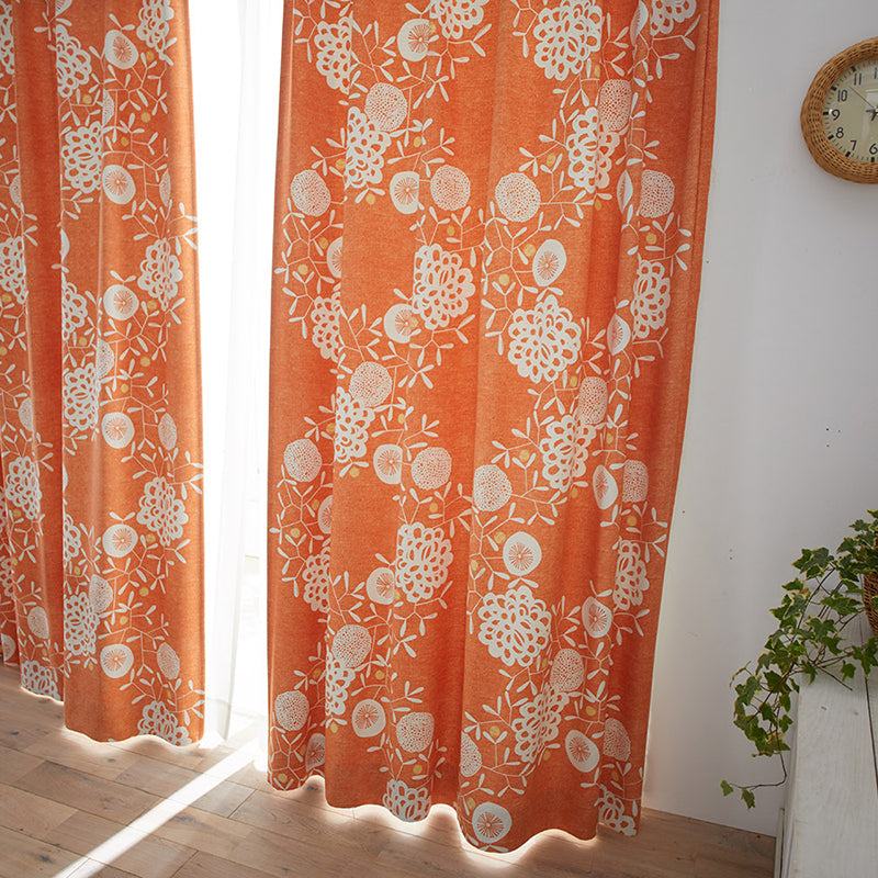【サイズオーダー】リースを大きくあしらった北欧デザイン遮光2級カーテン 1枚入り