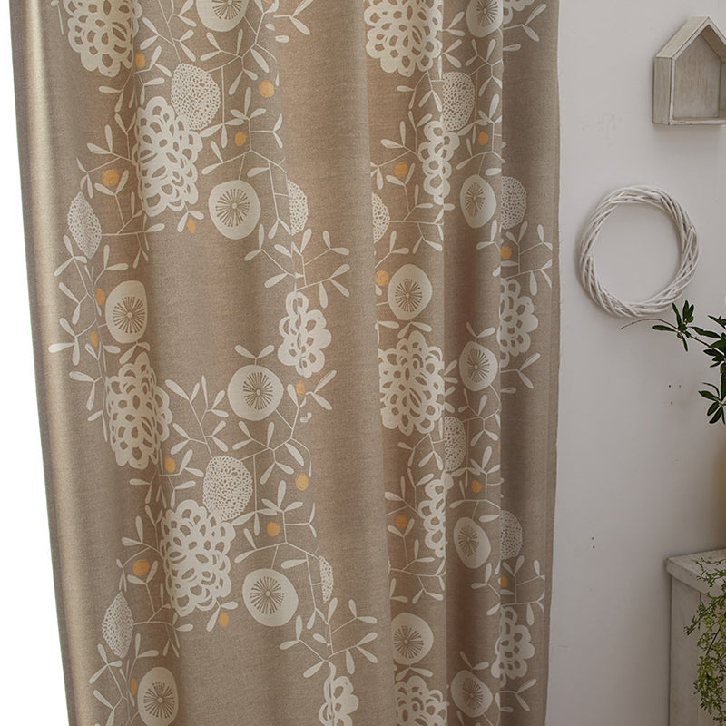 【サイズオーダー】リースを大きくあしらった北欧デザイン遮光2級カーテン 1枚入り