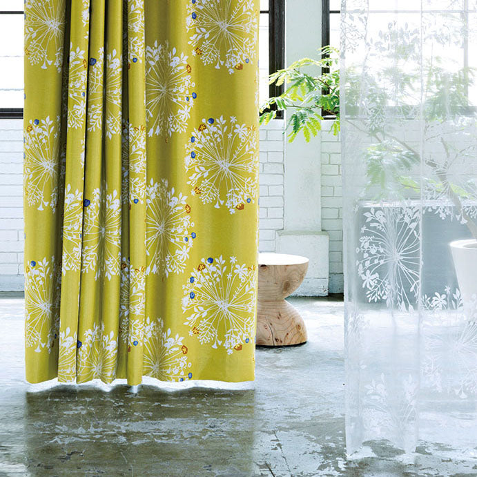 【サイズオーダー】綺麗なシルエットの植物を大胆かつ繊細に並べた北欧デザイン遮光2級カーテン 1枚入り