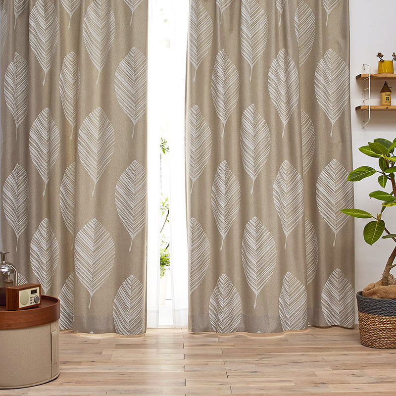 【サイズオーダー】一本一本丁寧に描いた線が集まり大きな葉っぱをデザインした遮光カーテン 1枚入り