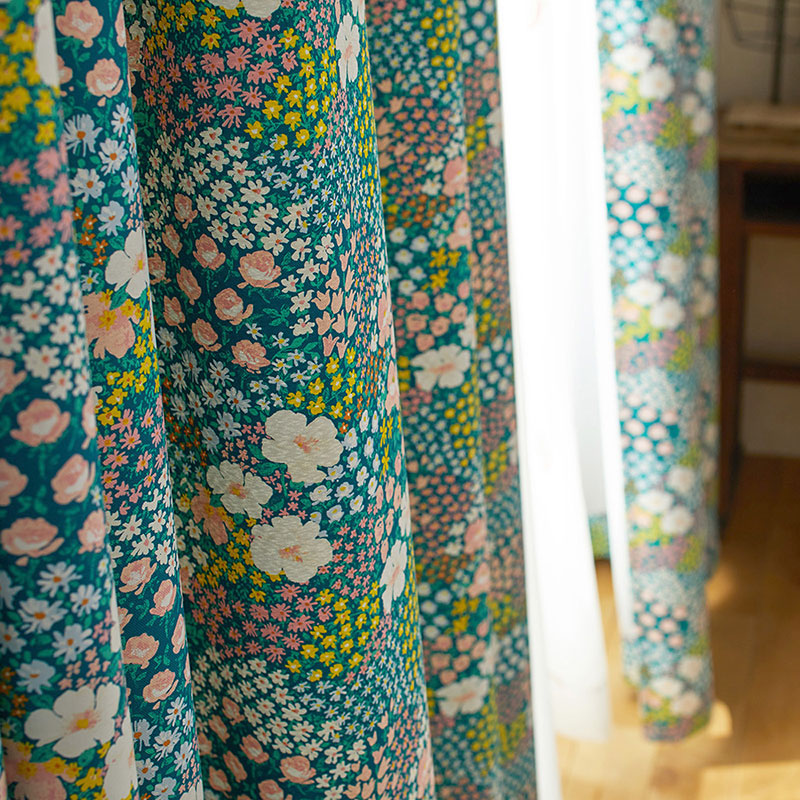 【サイズオーダー】水彩画で描かれたお花畑がお部屋を彩る北欧デザイン遮光2級カーテン 1枚入り