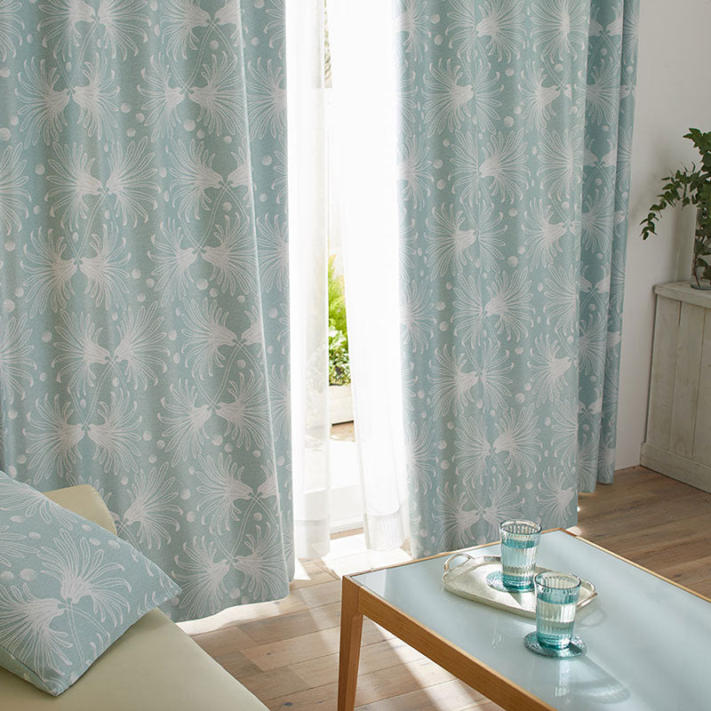 【サイズオーダー】ガーベラの花が交差したパターンが北欧テイストのデザイン遮光2級カーテン 1枚入り