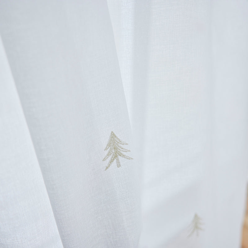 【サイズオーダー】針葉樹とユキヤマで暮らすイエティがモチーフのレースカーテン 1枚入り