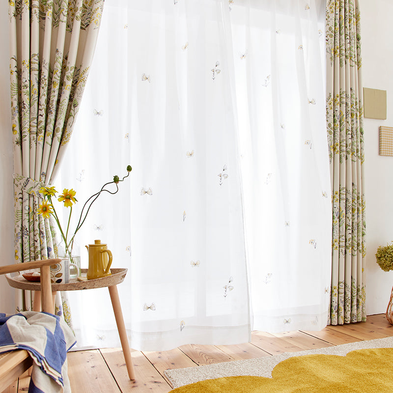 【サイズオーダー】道ばたに咲いている草花をデザインしたレースカーテン 1枚入り