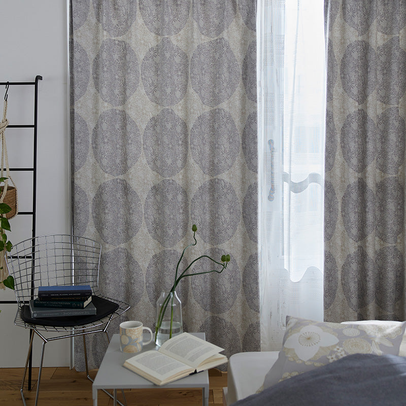 【サイズオーダー】キャッチーなビッグドット柄に植物を描いた優しい印象の遮光カーテン 1枚入り