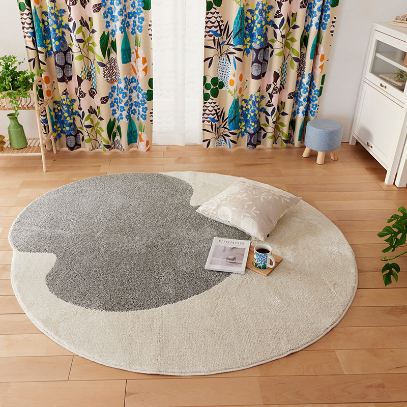 防ダニ加工のおしゃれな北欧テイスト優しいカタチのアートラグ