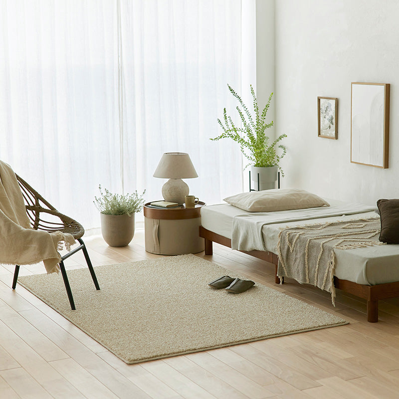 上品な光沢が高級感を演出するおしゃれな防炎&消臭ラグ ルネラグ