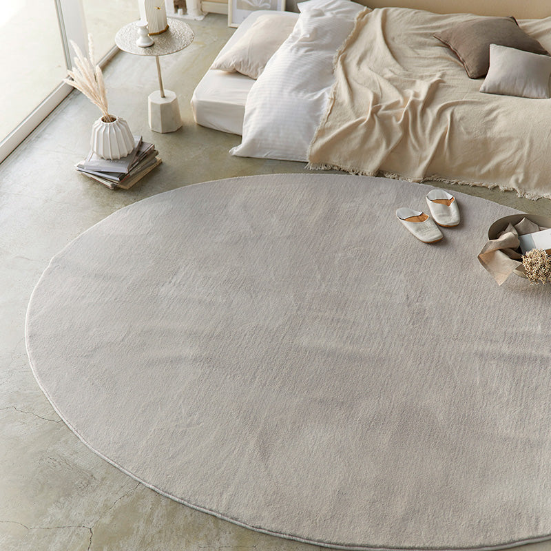 上品な光沢が高級感を演出するおしゃれな防炎&消臭ラグ ハクラグ