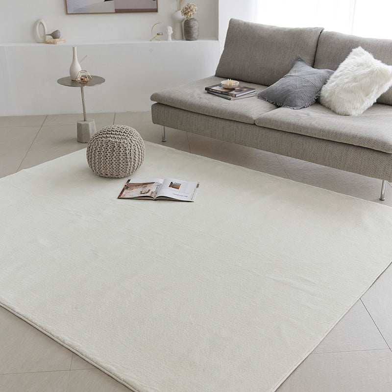 上品な光沢が高級感を演出するおしゃれな防炎&消臭ラグ ハクラグ