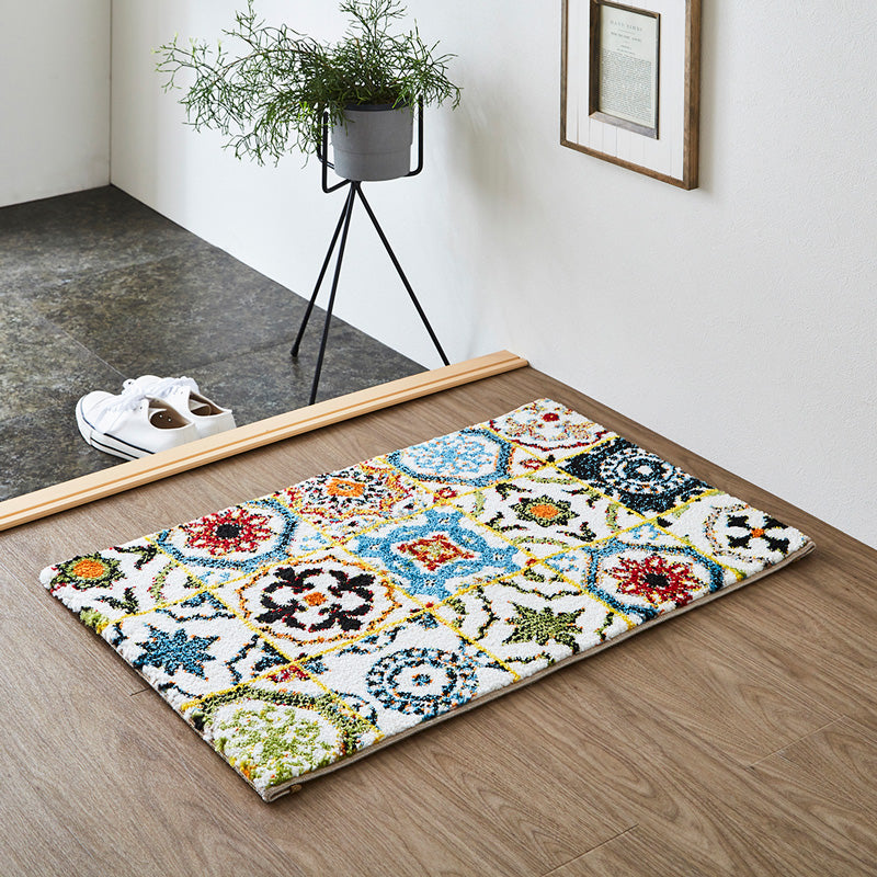 ホワイトベースの鮮やか玄関マット ダンテ