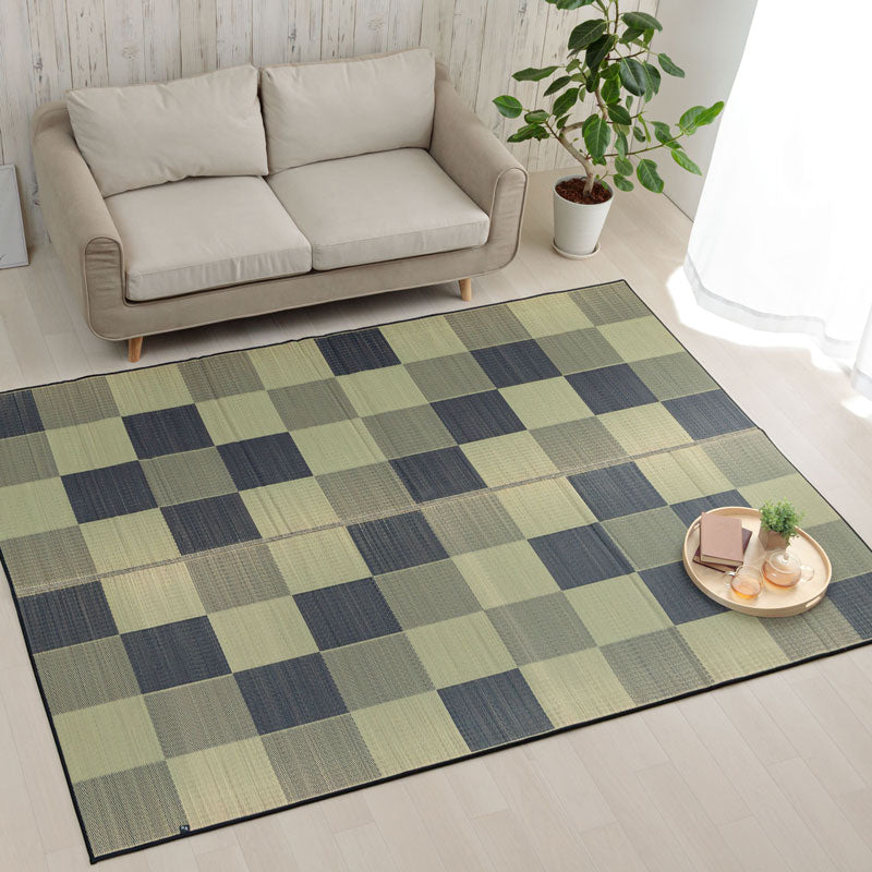 シンプルで飽きのこないブロック柄のい草カーペット 滑り止め付き ブロック