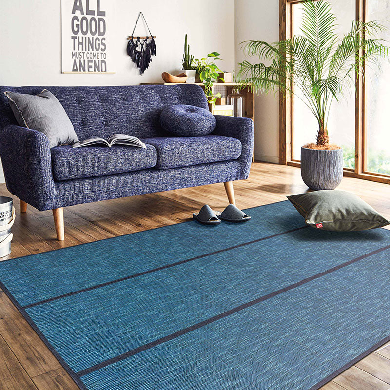 シンプルなデザインで年間使用しやすいバンブーラグ ルクス