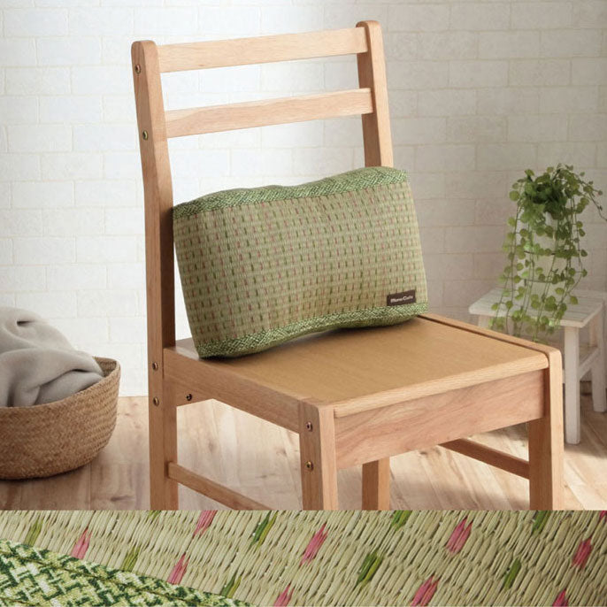 すっきりとしたドット柄のおしゃれない草のフィットクッション