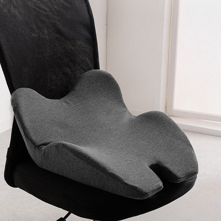 お尻をすっぽり包み込むクッション フィース