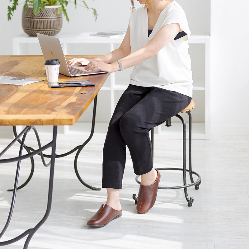 歩くを考えたスリッパ room's PLUS ルームズプラス