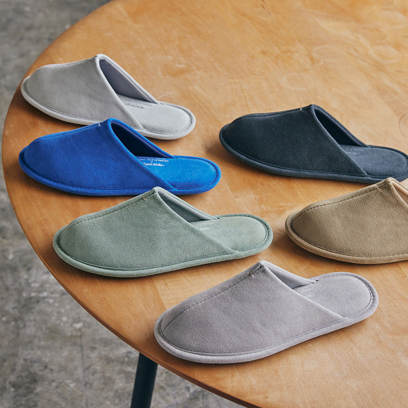 room's easyWASH × Ultrasuede® 洗濯機で丸洗いができるスリッパ