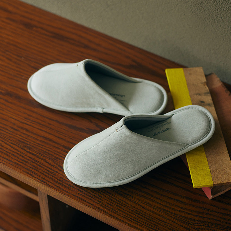 room's easyWASH × Ultrasuede® 洗濯機で丸洗いができるスリッパ