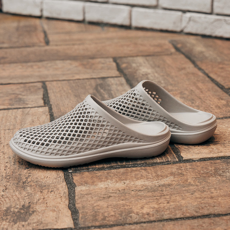 SQU-AIR 足への快適さを追求したベンチレーションサンダル