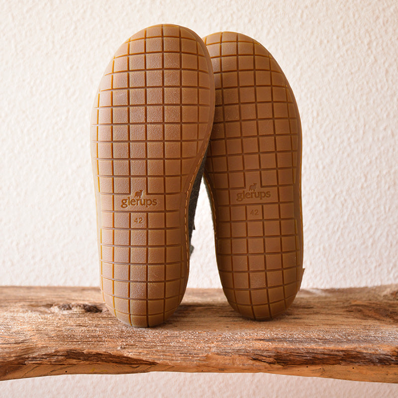 BOOT WITH RUBBER SOLE - ブーツ ラバーソール glerups (グレーラップ)