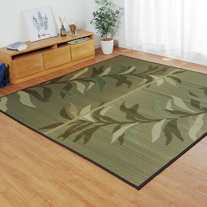 大きなリーフ柄をデザインしたい草ラグ グラン