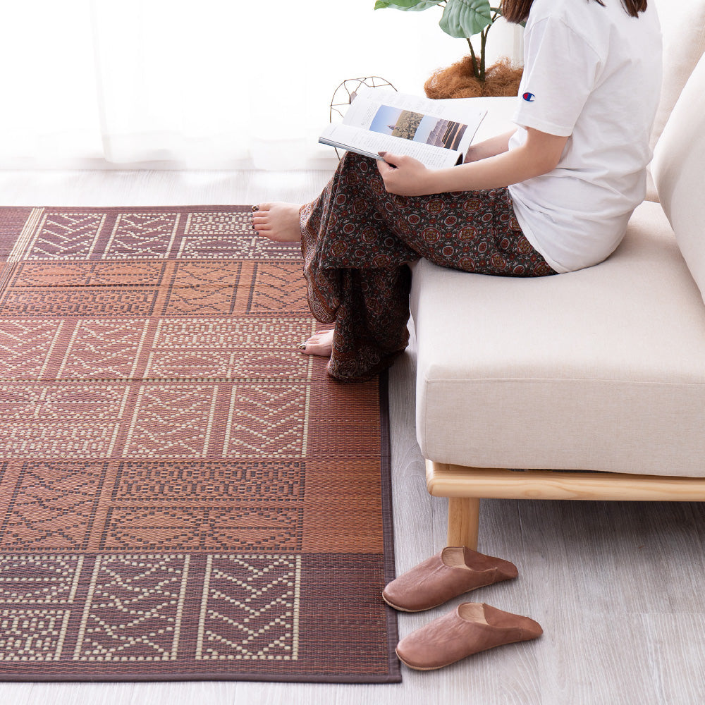 幾何柄と高級感を表現したい草ラグ 伊勢型紙の繊細な柄を表現 伊勢 裏貼り