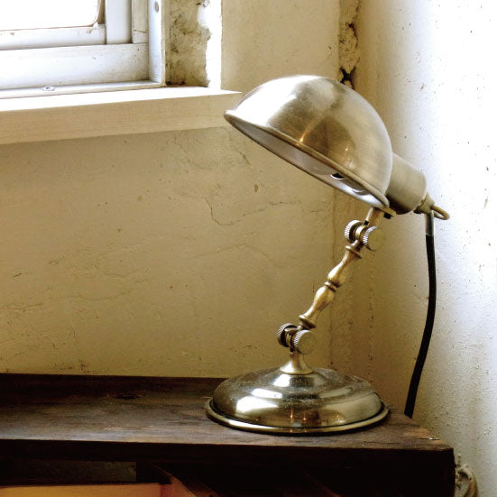 デスクライト Classic - クラシック