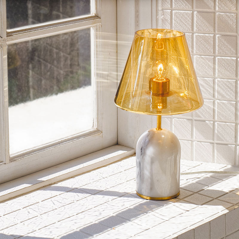 テーブルランプ Derta - デルテ