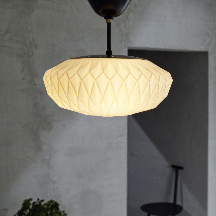 シーリングライト Olin - オリーン 折り紙のような幾何学模様が柔らかで繊細な光を放つ