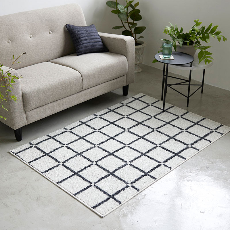 シンプルなデザインの洗えるラグ Othello - オセロ