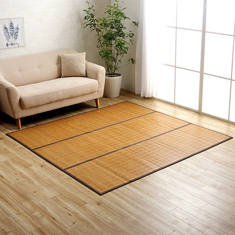 夏を快適に過ごすひんやり竹ラグ 接触冷感で冷たさが続く自然素材のバンブーラグ