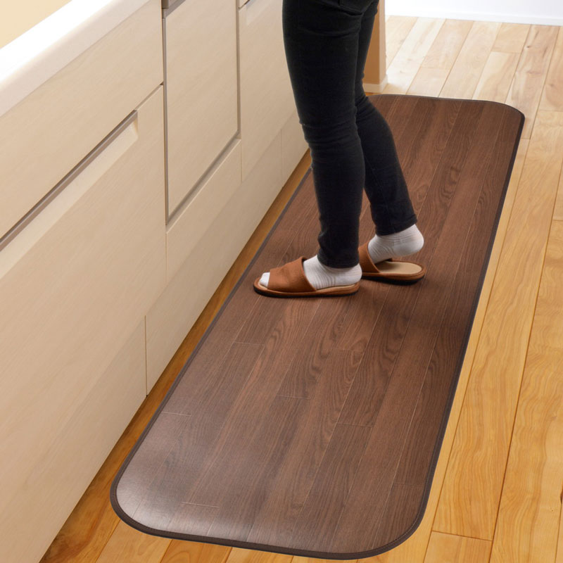 消臭・抗菌・撥水の機能をあわせもつ木目調キッチンマット  長さ120cm~240cm