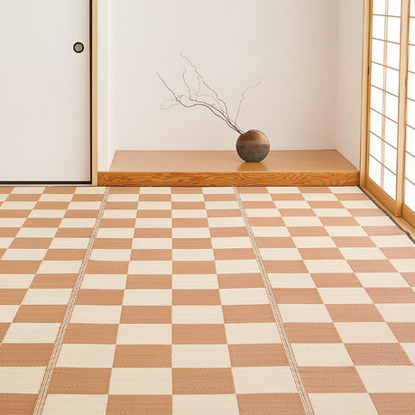 洗えるい草風カーペット 見た目はまるでい草のようなPP素材の市松柄上敷き 本間サイズ