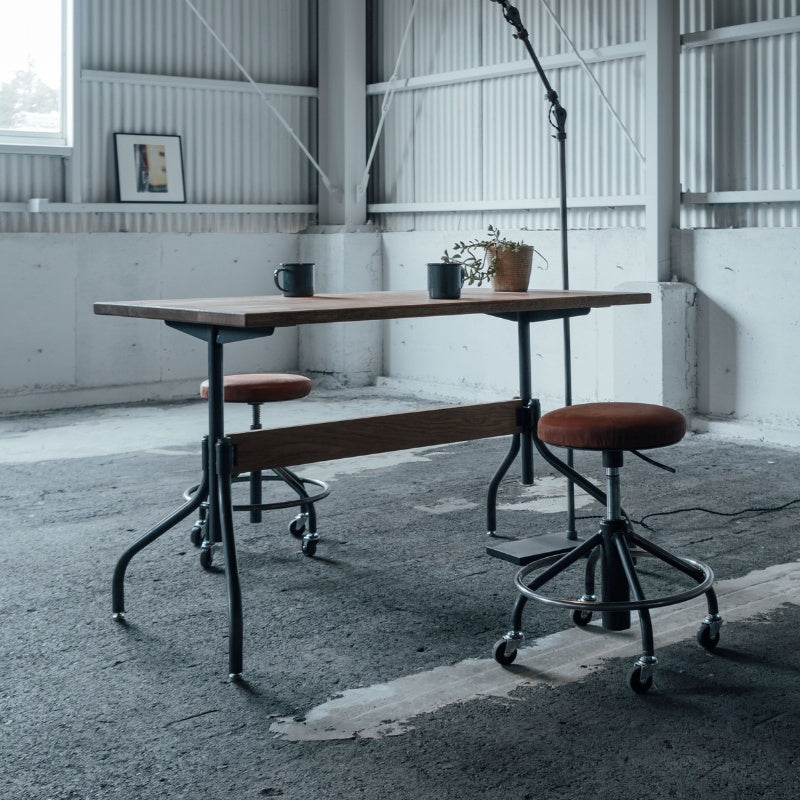YAGI TABLE