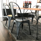 フレンチカフェスタイルのスチールチェア