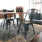 フレンチカフェスタイルのスチールチェア