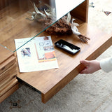 リビングテーブル 見せる収納と隠す収納でリビングすっきり 木の表情を楽しむセンターテーブル