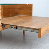 リビングテーブル 見せる収納と隠す収納でリビングすっきり 木の表情を楽しむセンターテーブル