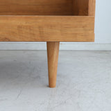 リビングテーブル 見せる収納と隠す収納でリビングすっきり 木の表情を楽しむセンターテーブル