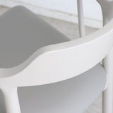 アームチェア 肘掛けをテーブルに浮かせて床掃除スムーズ 美しさと座り心地を両立した一脚 ダイニング